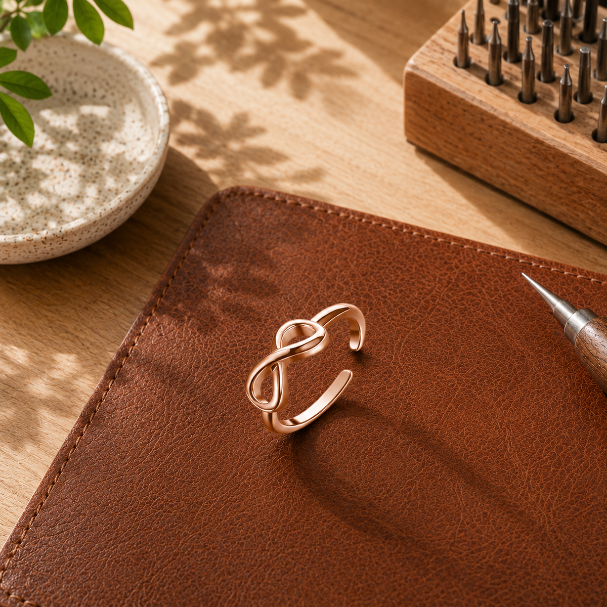 Mary's Loop Copper Toe Ring