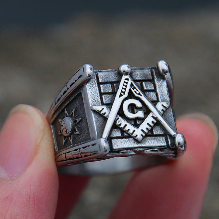Vintage Masonic Ring