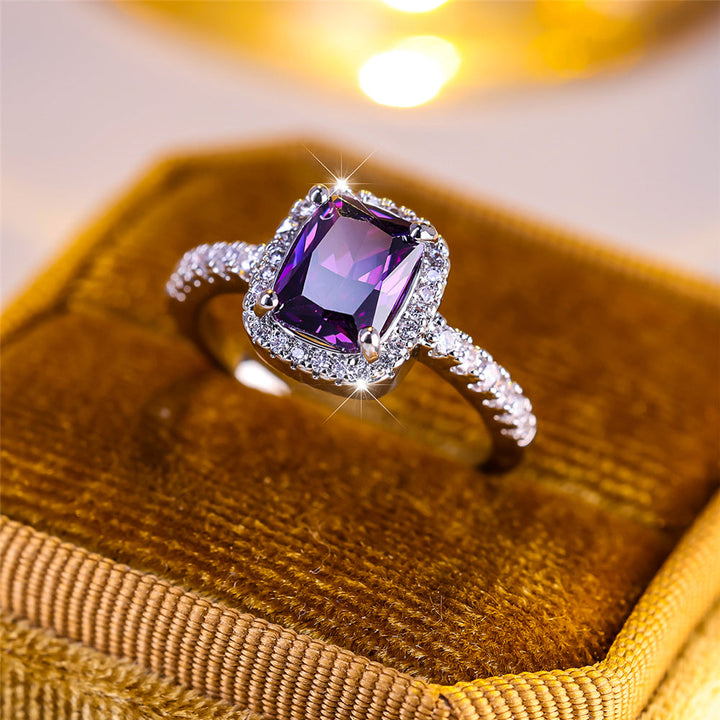Royal Stone Small Oval Band