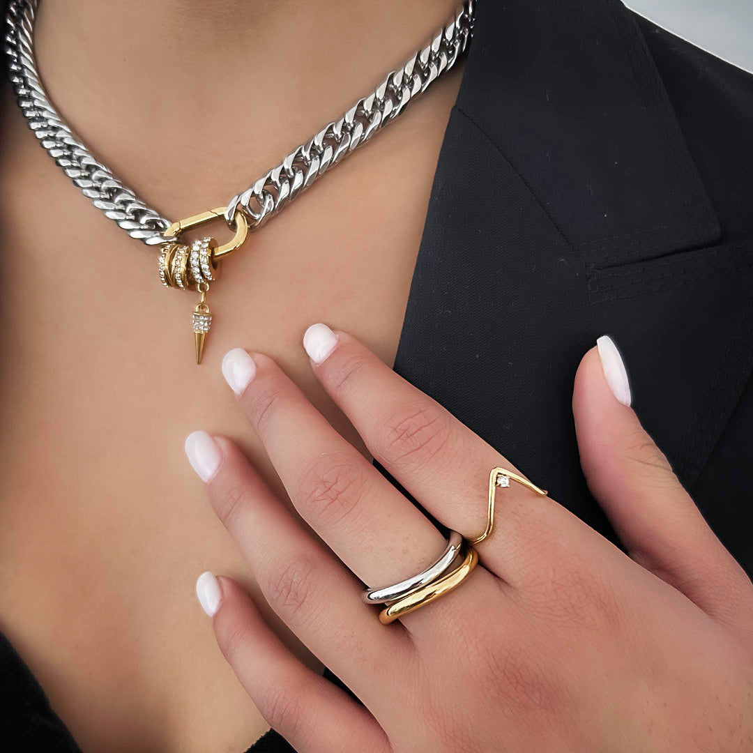 NAOMI RING