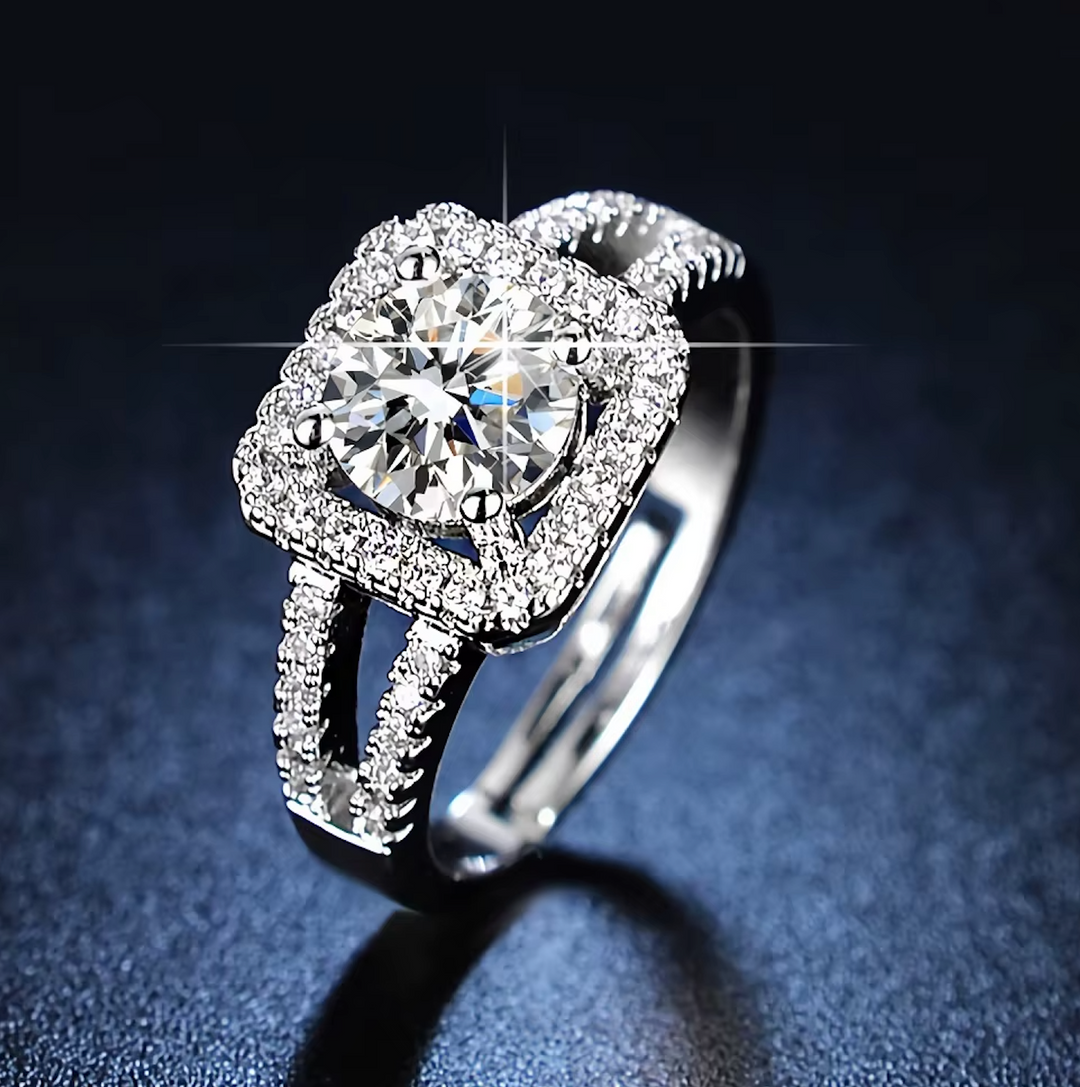 Luxury Women Ring