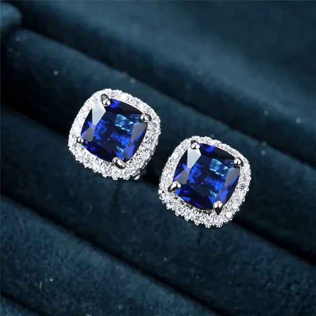 Saphir Square Stud Earrings | White Gold